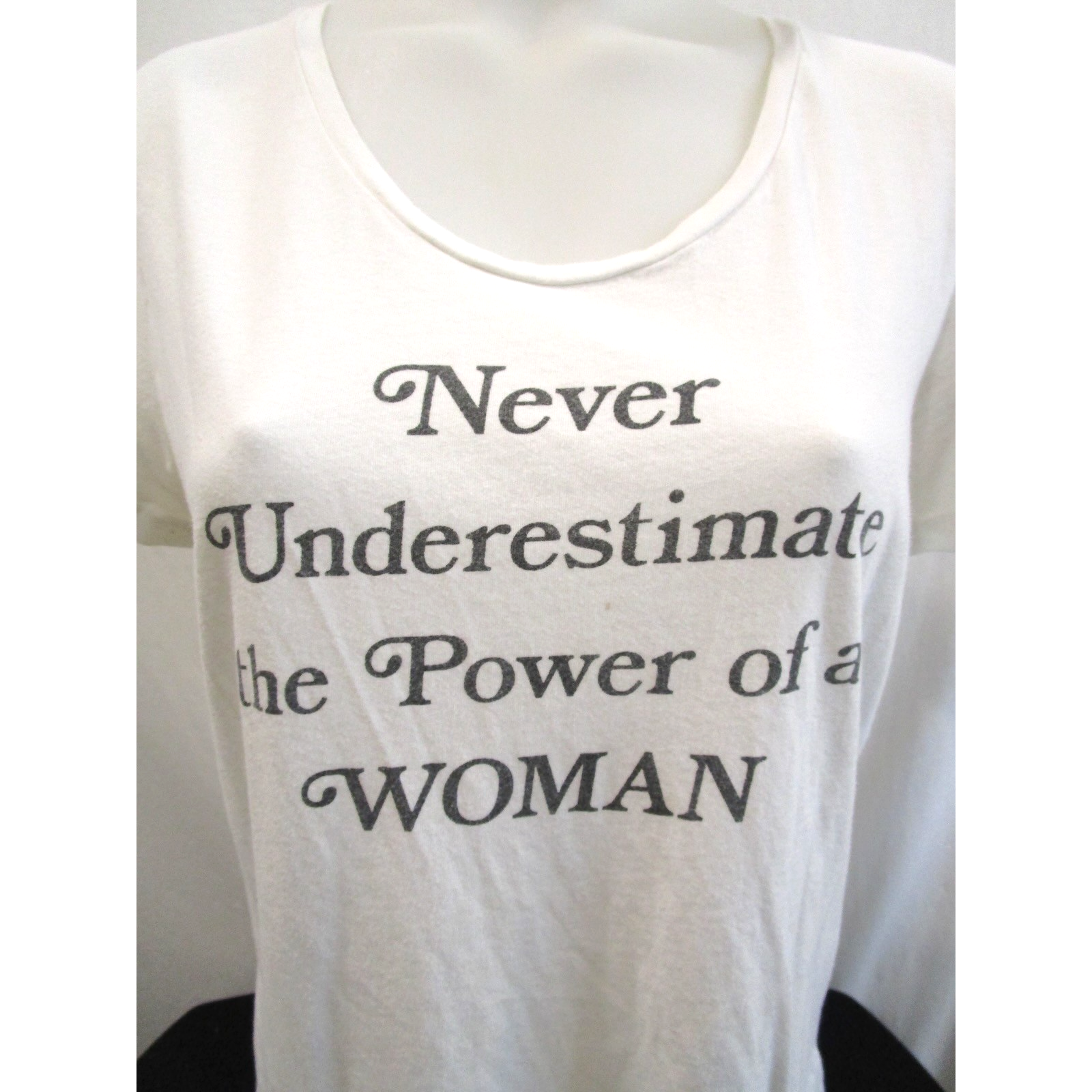 The Bee & The Fox "Never Underestimate The Power Of A Woman" T Shirt Women L — image 2 of 8